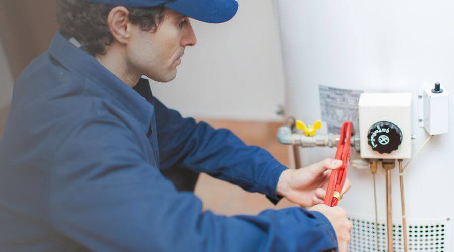 Professional Tankless Water Heater Installation in Galesburg, IL